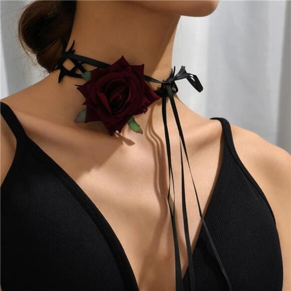 Black Necklaces for Women, Adjustable Layered Velvet Leather Lace - Picture 4 of 6